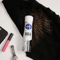 NIVEA Black & White Invisible Water Lily Anti-Perspirant Dry Spray