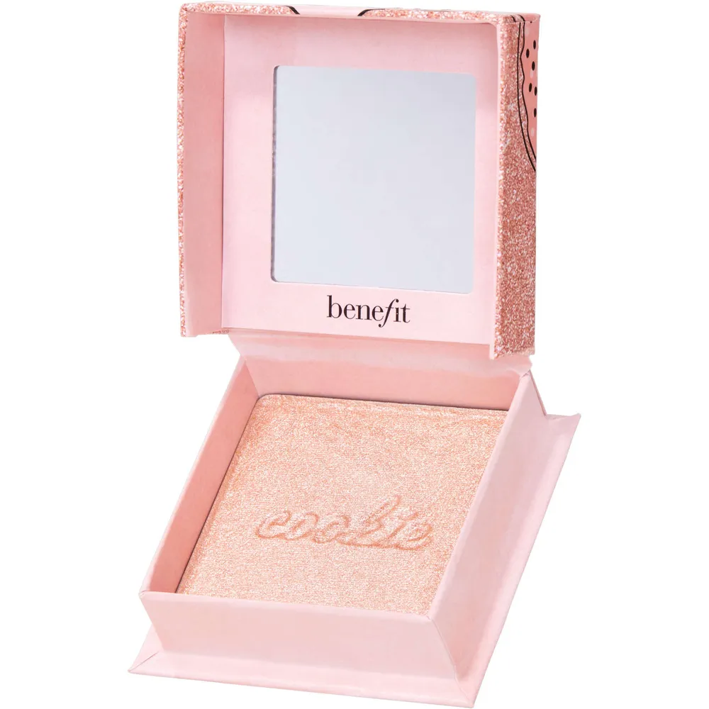 Benefit Cosmetics  Cookie Highlighter & Tickle Highlighter