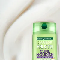 Garnier Fructis Curl Nourish Sulfate-Free Moisturizing Shampoo for All Curl Types, with Coconut Oil and Elasto-Protein, 370mL