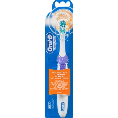 Oral-B Complete Battery Powered Toothbrush, 1 Count, Colours May Vary