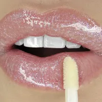 GLOSSY BOSS Lip Gloss