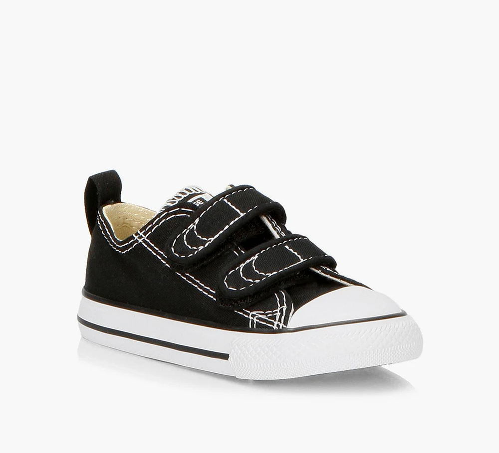 CHUCK TAYLOR ALL STAR 2V LOW TOP