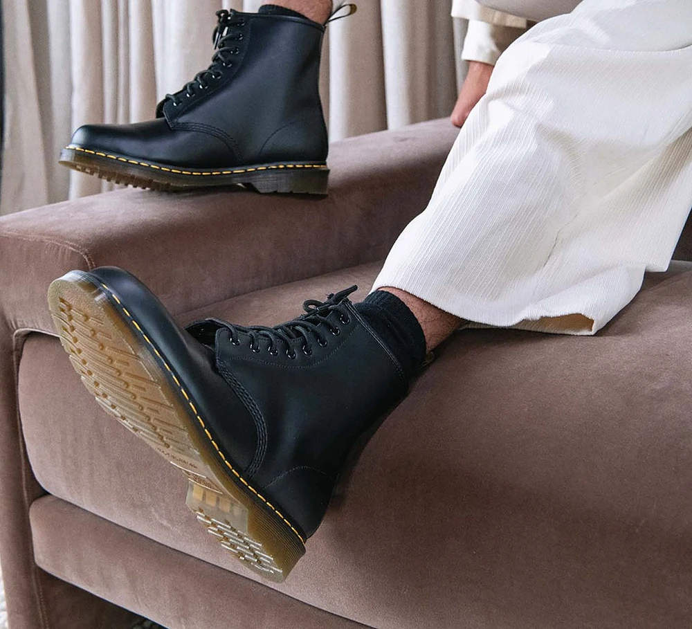 1460 LACE UP BOOTS
