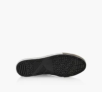 CHUCK TAYLOR ALL STAR TERRAIN