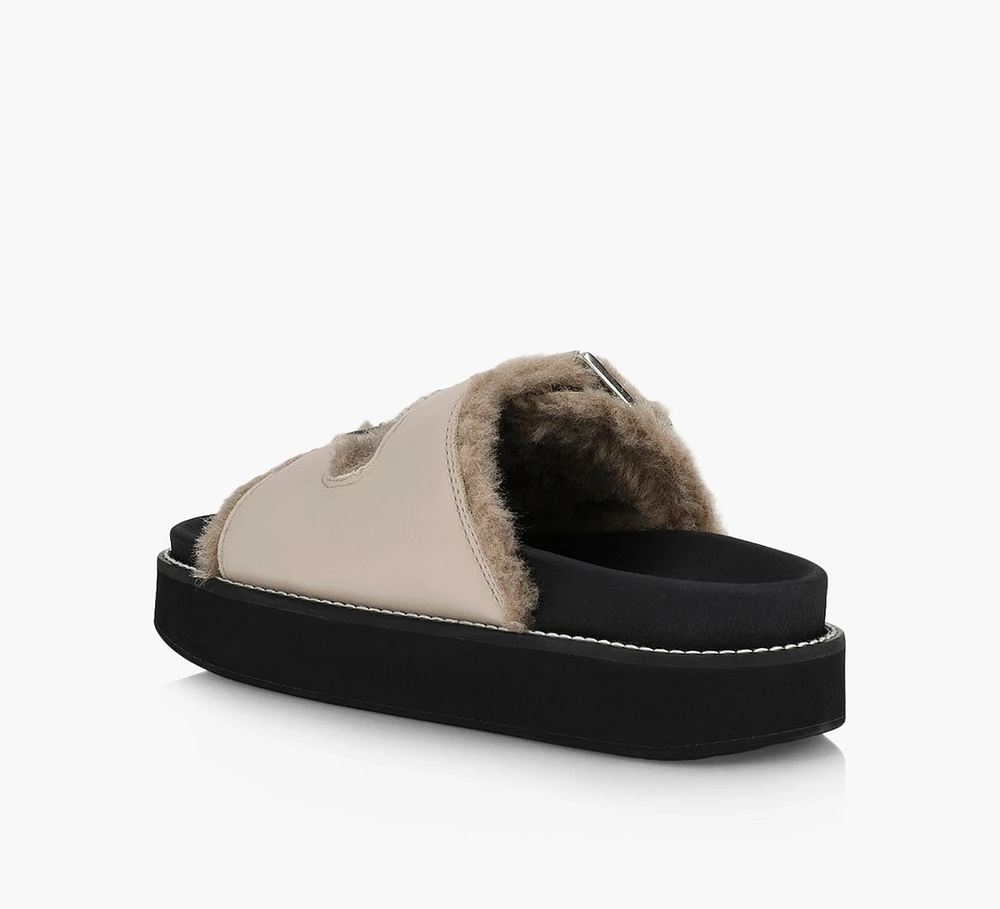 BUCKLE FLAT SANDAL FUR