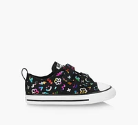 CHUCK TAYLOR ALL STAR 2V POLKA DOODLE