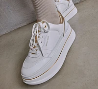 HAYES LACE UP