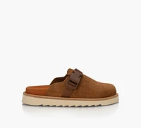 SYRAX SLIP ON