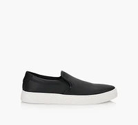 RHYS SLIP ON
