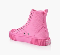 THE HIGH TOP SNEAKER