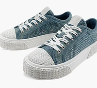 THE SNEAKER