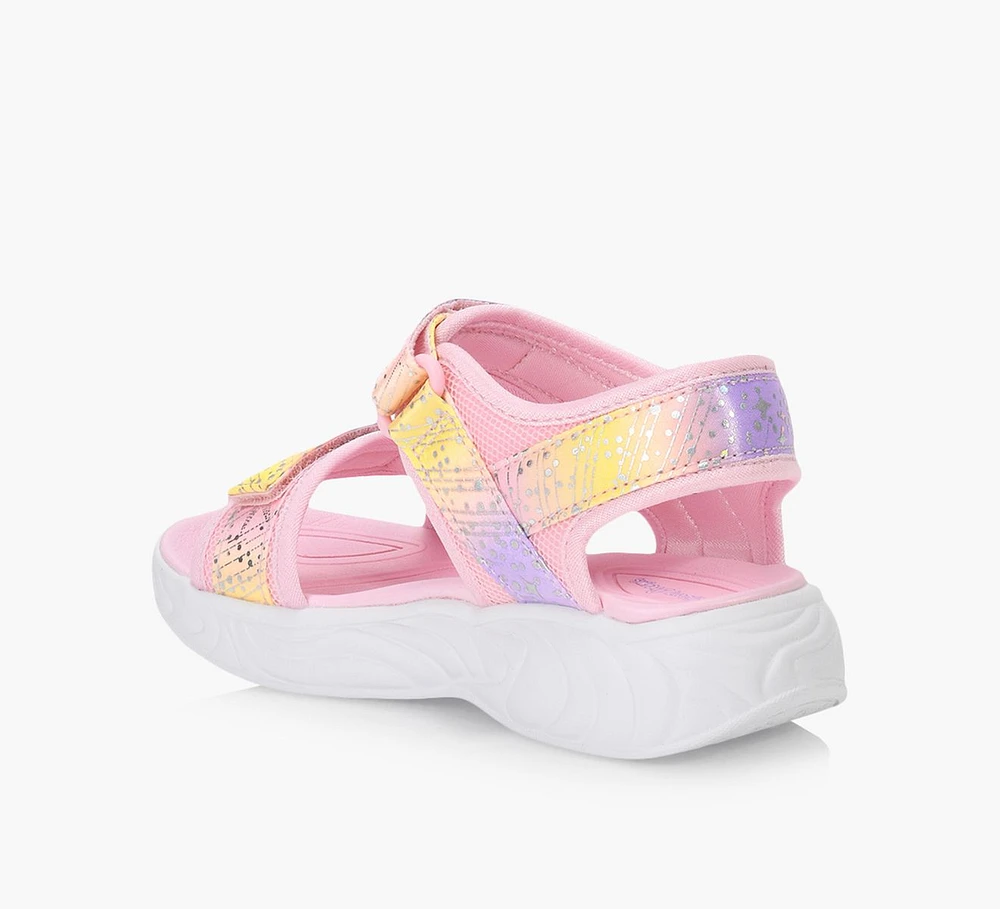 UNICORN DREAMS