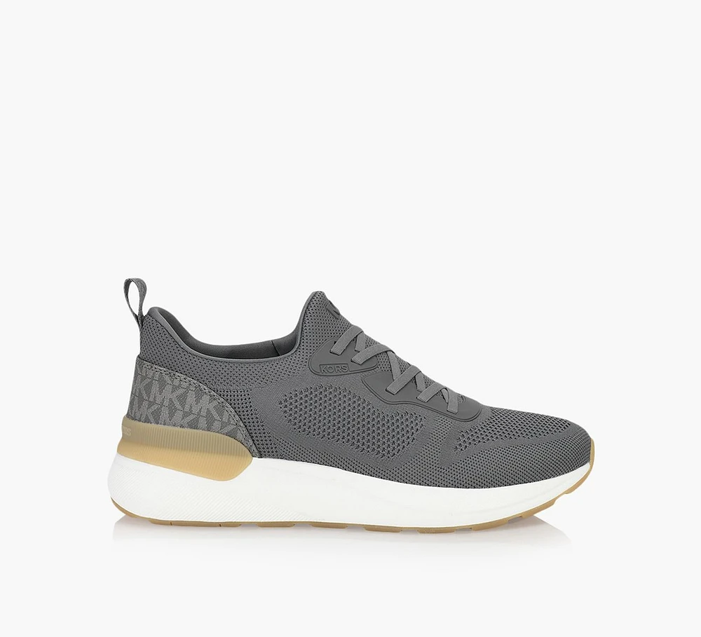 TREVOR SLIP ON