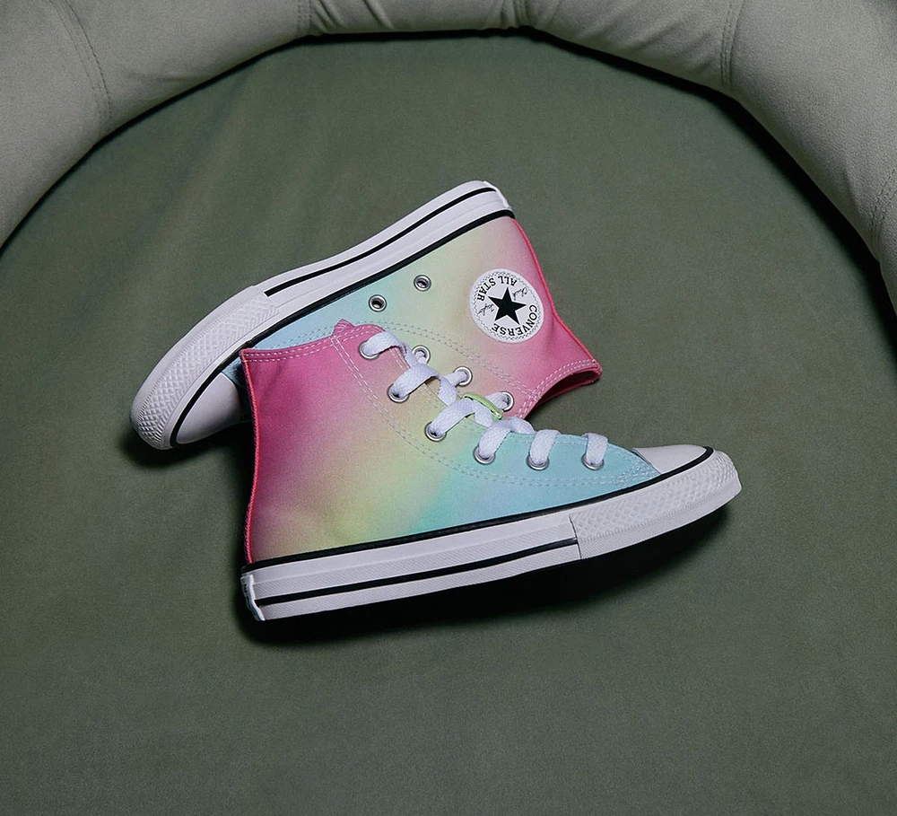 CHUCK TAYLOR ALL STAR HYPER BRIGHTS