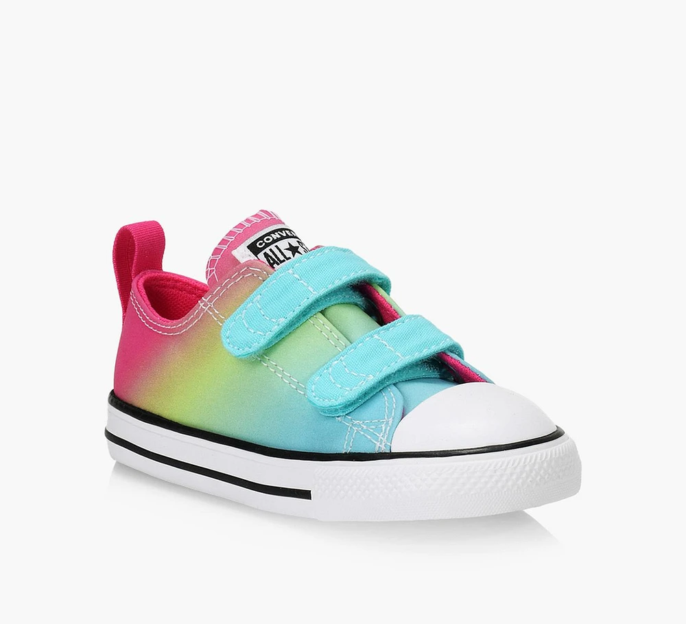 CHUCK TAYLOR ALL STAR 2V HYPER BRIGHTS