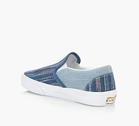 CLASSIC SLIP-ON