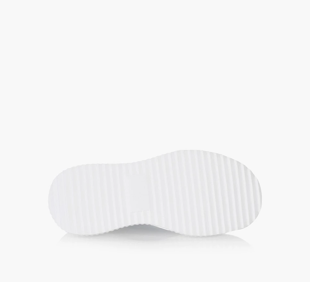 JESSIE SNEAKER