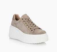 JESSIE SNEAKER