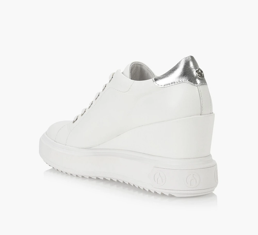 BETH WEDGE SNEAKER