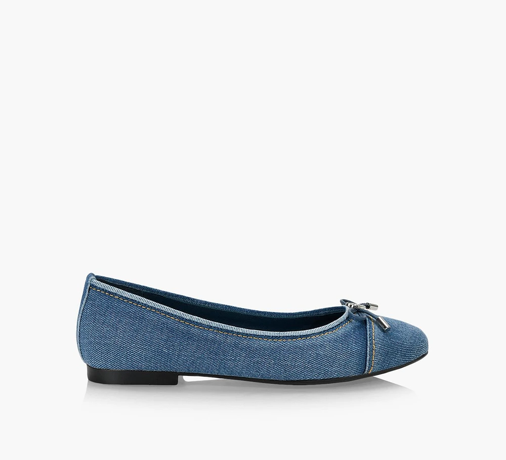 ZARI FLAT