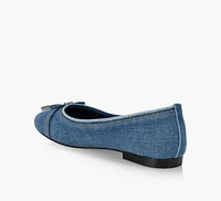 ZARI FLAT