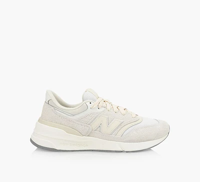 U997RV1