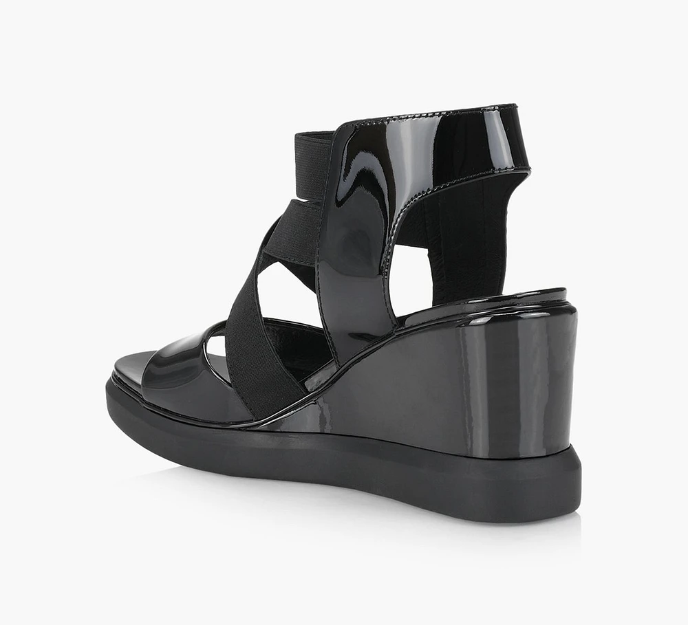 ELIZABETH WEDGE SANDAL