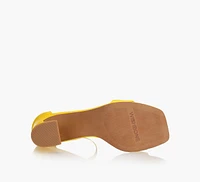 DANIELLA HEEL