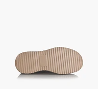JESSIE SNEAKER