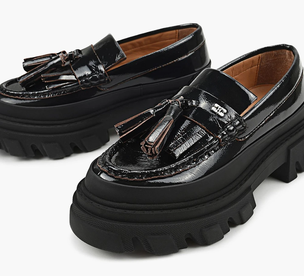 CLEATED LOAFER