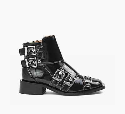 FEMININE BUCKLE BOOT