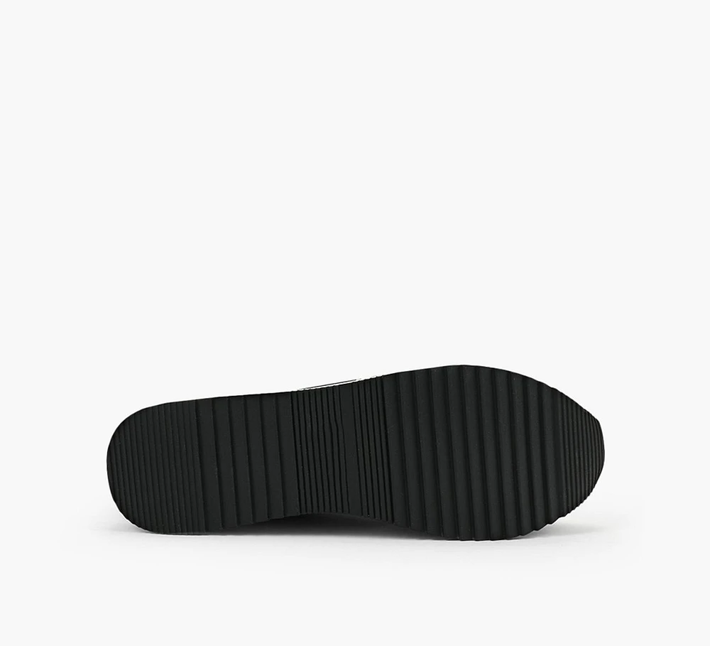 RAINA TRAINER