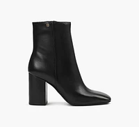 HAZEL FLEX BOOTIE