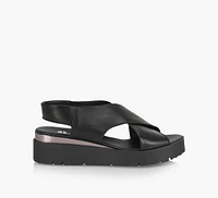 SIREN SANDAL