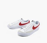 BLAZER LOW 77