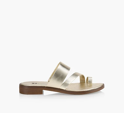 TROPIC SANDAL