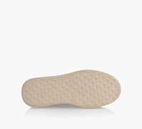 LYLA SNEAKER