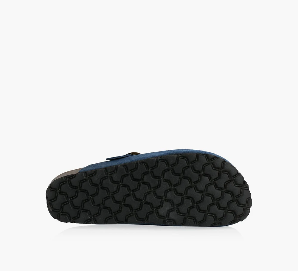 AUGUST CLOG