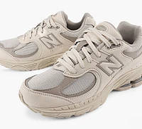 2002