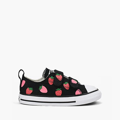 CHUCK TAYLOR ALL STAR STRAWBERRIES