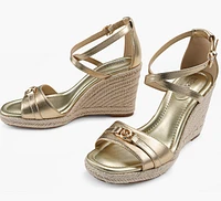 MANDY WEDGE