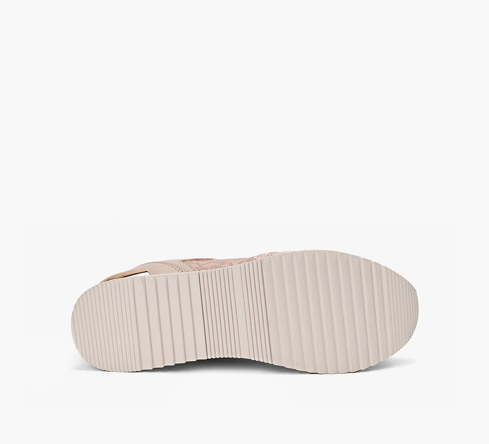 RAINA TRAINER