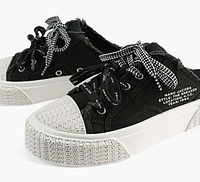 THE SNEAKER MULE