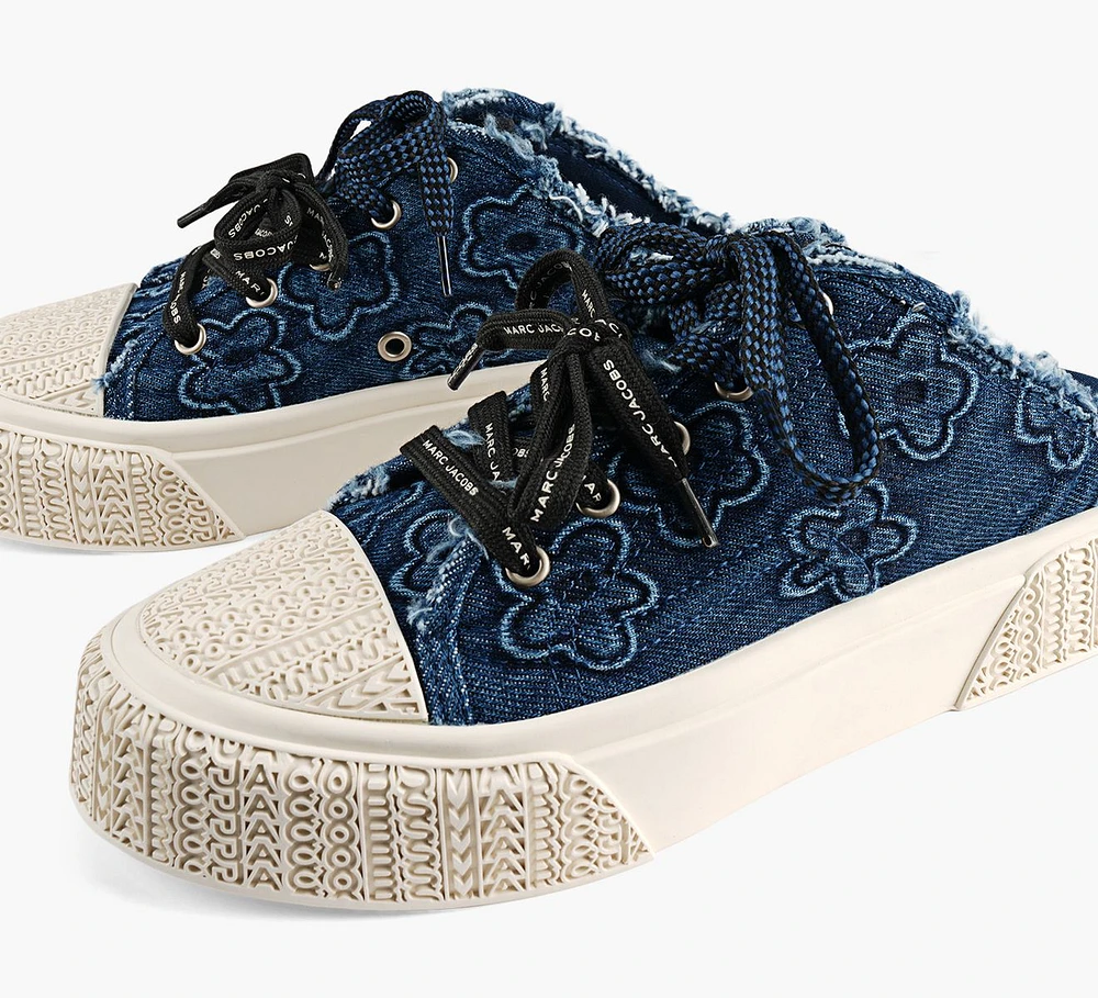 THE SNEAKER MULE
