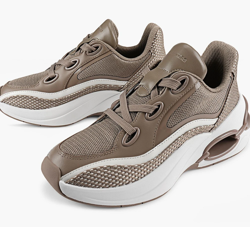 TONI TRAINER