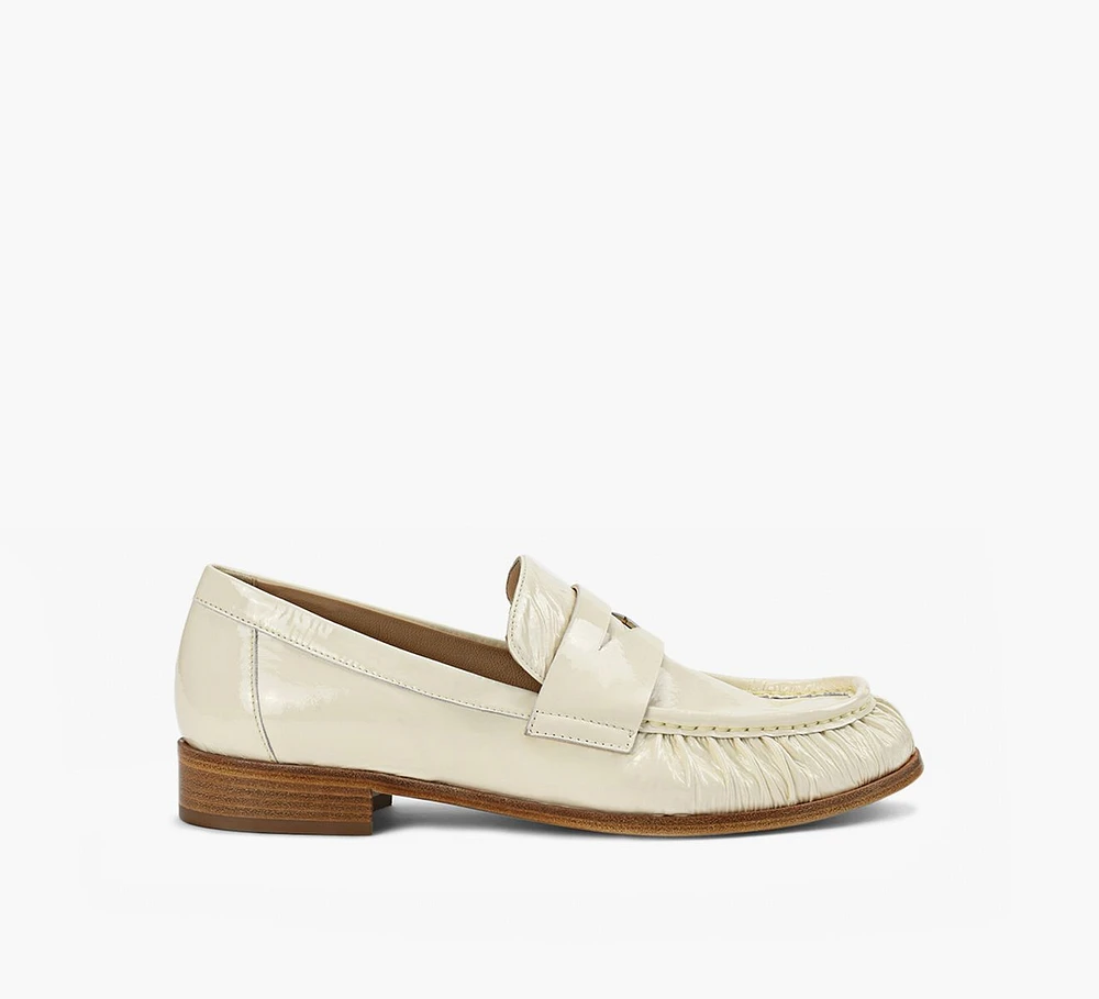 POSY LOAFER