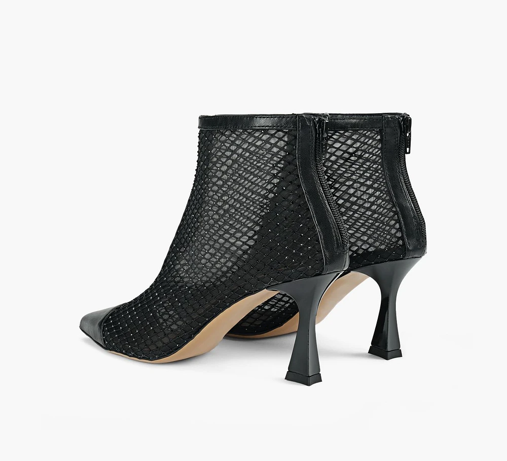 PINE BOOTIE