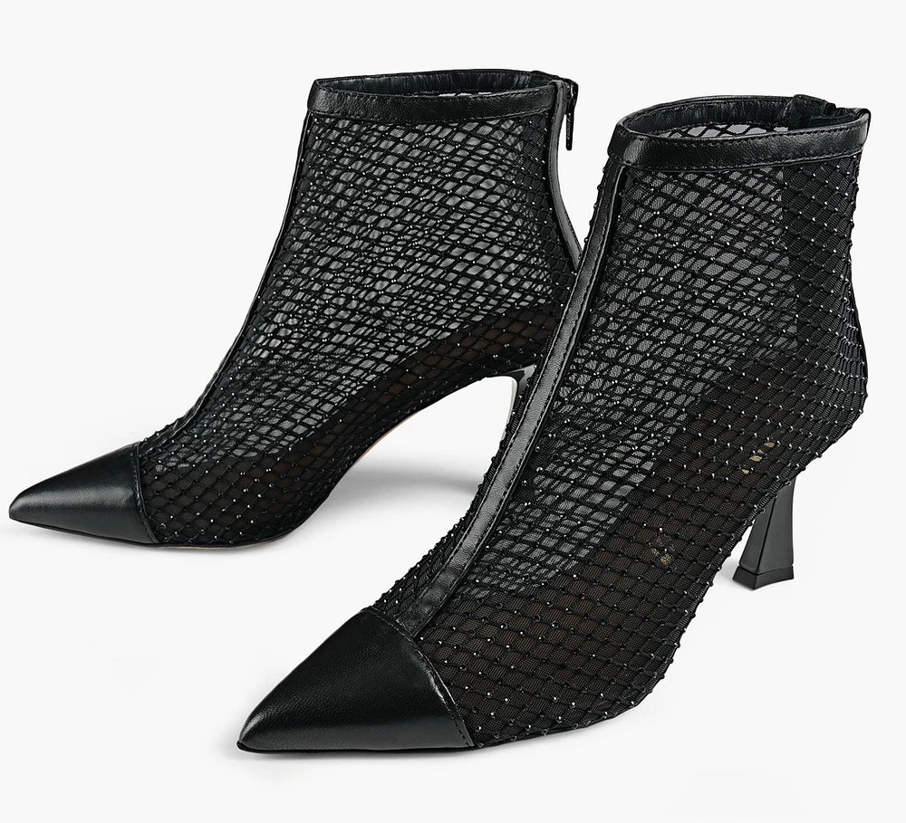 PINE BOOTIE
