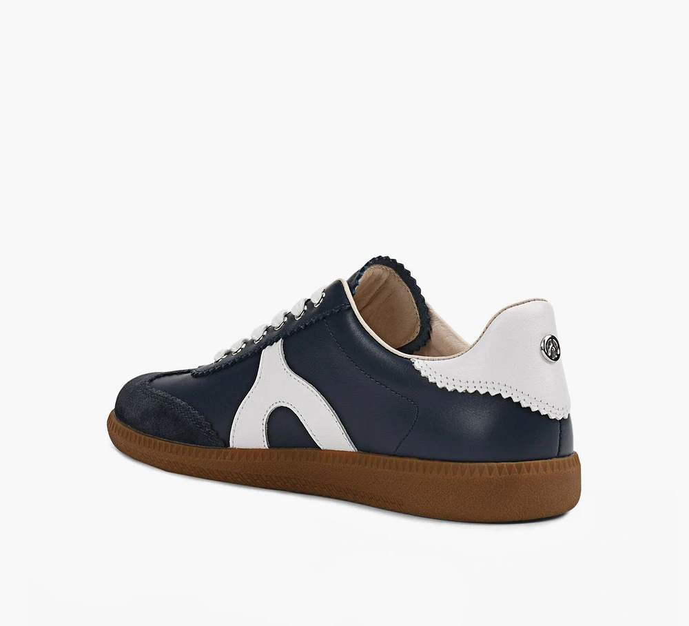 ANGELICA SNEAKER