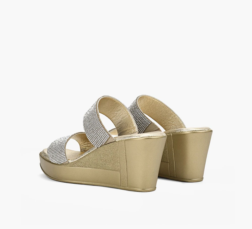 SUNDAY WEDGE SANDAL